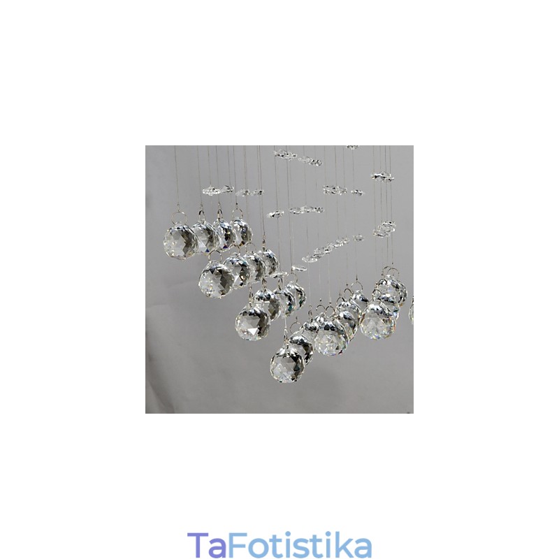 Παραδοσιακή, κλασική, μεταλλική βάση από κρύσταλλο χρώμιο