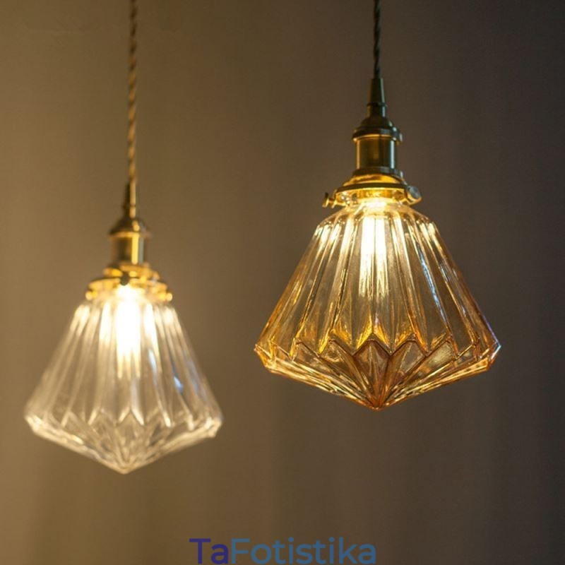 Φωτιστικό κρεμαστό διαφανές διαμάντι με ραβδώσεις από γυαλί