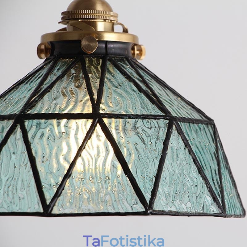 Γεωμετρικό κρεμαστό φωτιστικό από βιτρό