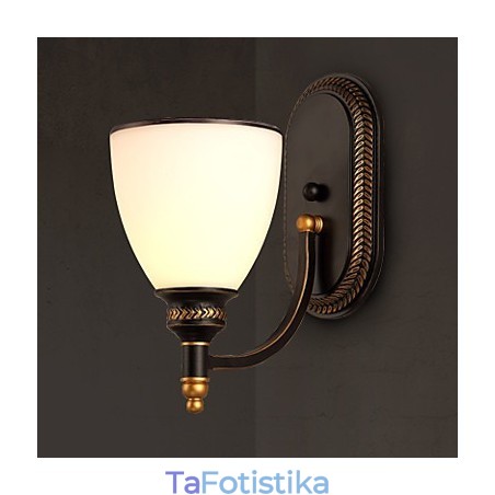 Τα φώτα τοίχου από γυαλί Nordic Country Glass Τα φώτα τοίχου από γυαλί Nordic Country Glass