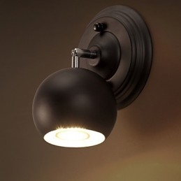 Επιτοίχιο φωτιστικό Loft Creative από σφυρήλατο σίδερο που αποκαθιστά τα φώτα της αρχαίας εποχής