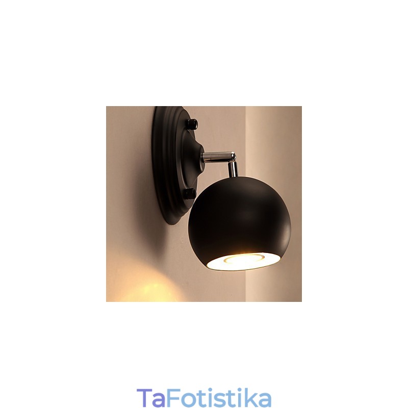 Επιτοίχιο φωτιστικό Loft Creative από σφυρήλατο σίδερο που αποκαθιστά τα φώτα της αρχαίας εποχής
