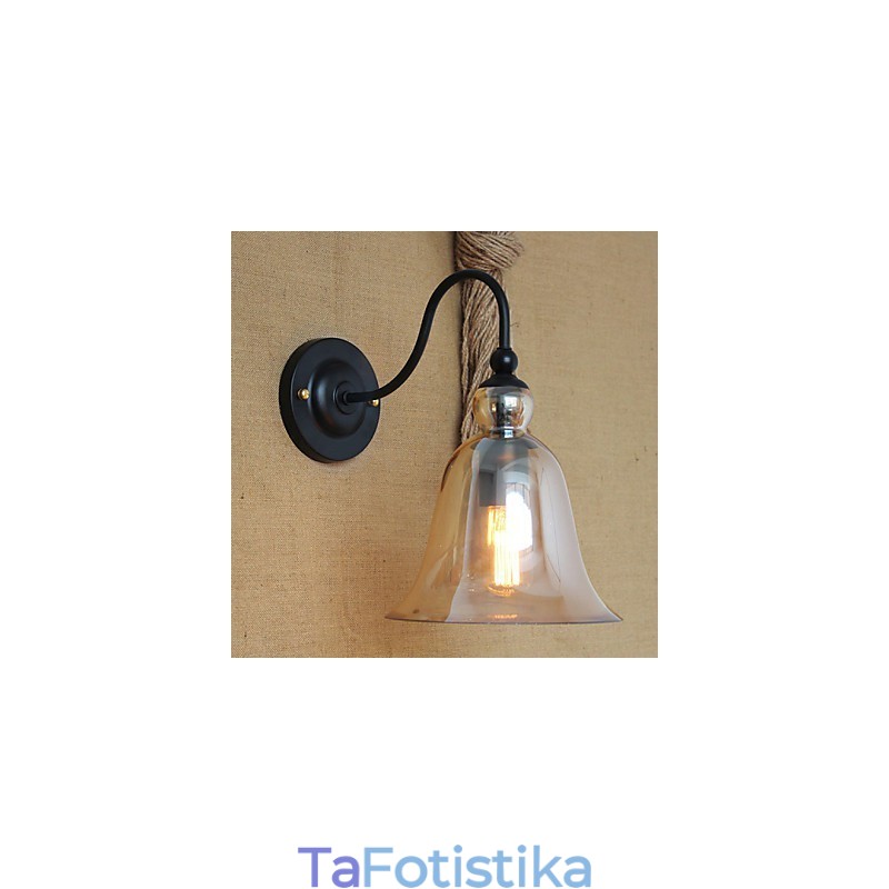 Αμερικάνικη αγροτική μινιμαλιστική απλίκα τοίχου στο διάδρομο καθιστικού με διακόσμηση