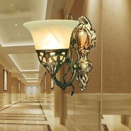 Ευρωπαϊκά Φωτιστικά Τοίχου Μεταλλικό Υλικό Επιμετάλλωση Μπρούτζινο Φωτιστικό με Καθρέφτη Μπροστινό Καθρέφτη Μπαλκόνι στο κομοδίνο