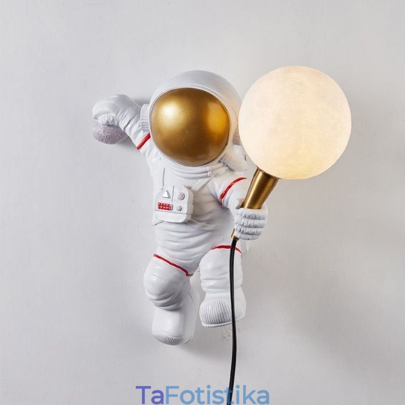 Μοντέρνα απλίκα τοίχου Creative Astronaut Resin Wall Light Kids