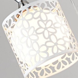 Σύγχρονη και συμβατή λυχνία τριών δημιουργικών κρυστάλλων από σφυρήλατο σίδερο