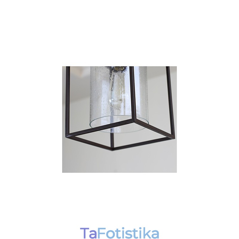 Τετράγωνο πλαίσιο της γυάλινης οροφής του σκανδιναβικού στυλ